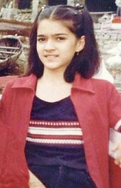 hindi actress Kriti Sanon Childhood Pic