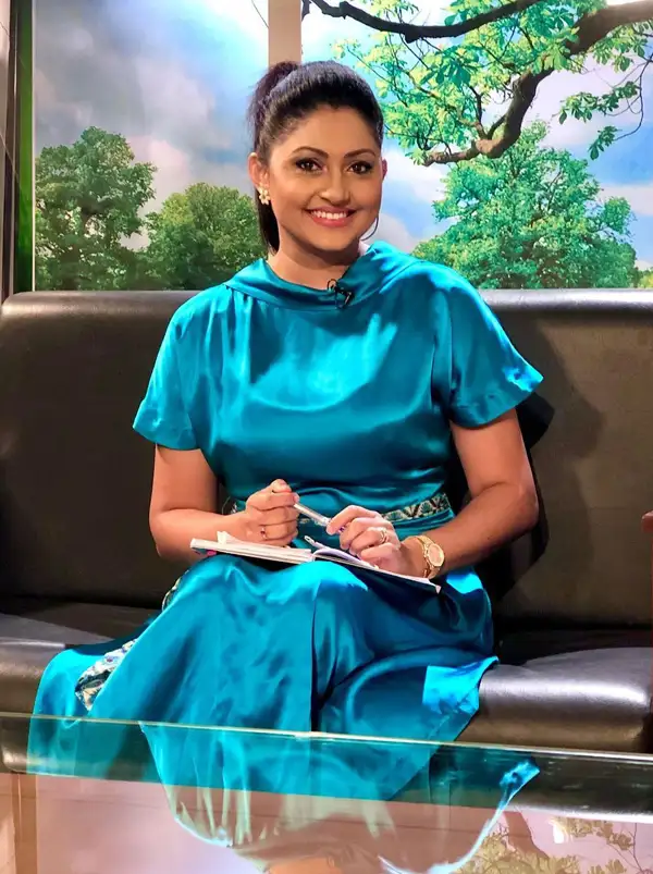 Sri Lankan Actress Hot Photos