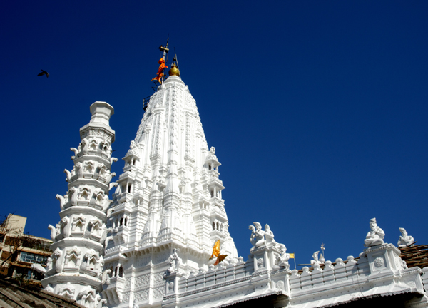 Babulnath Temple In Mumbai