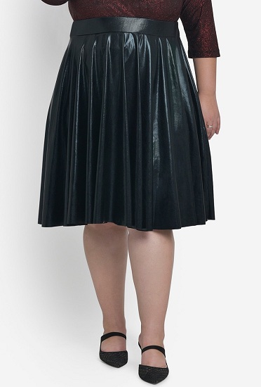 Plus Size Leather Flare Skirt