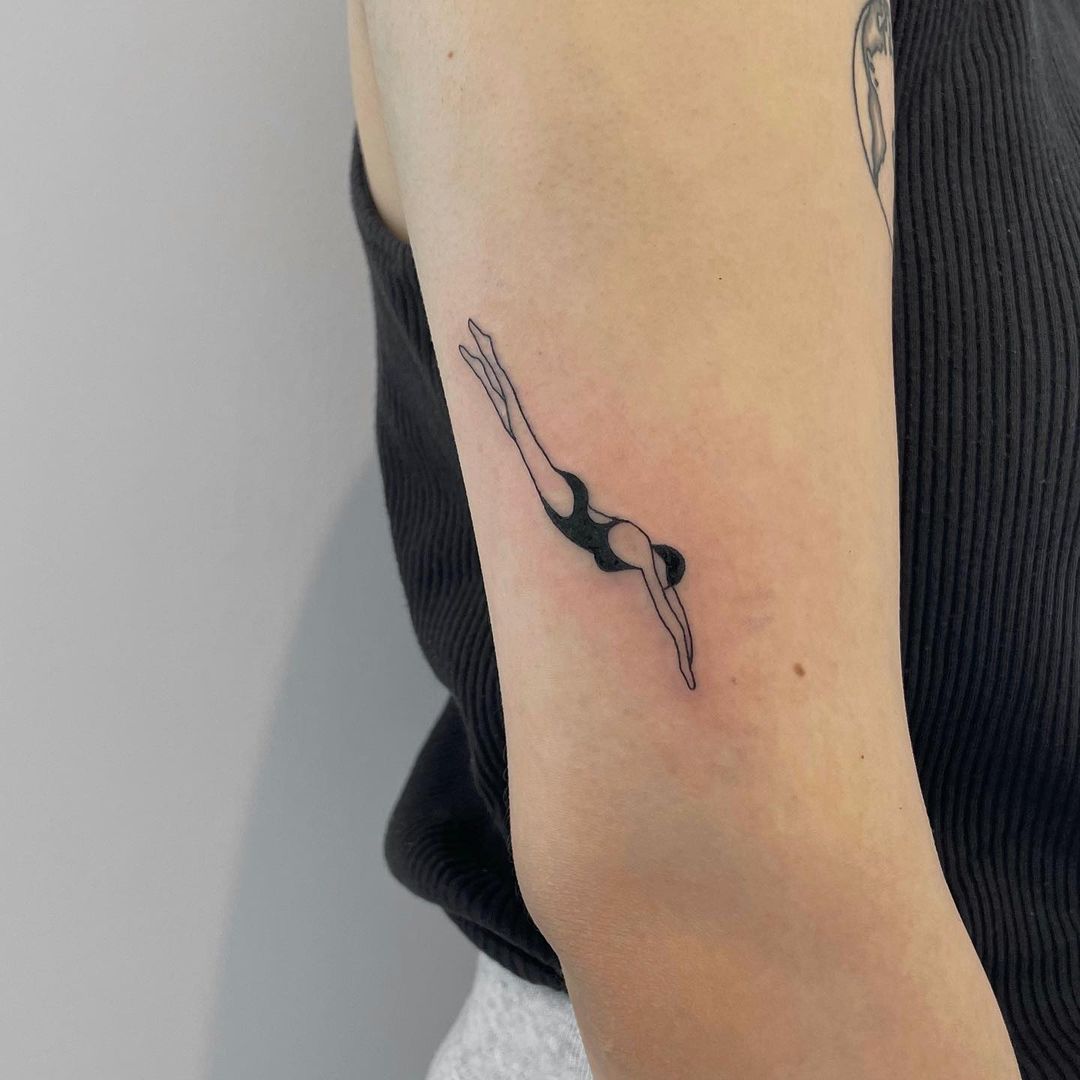 Dive Into Simplicitytiny Tattoo