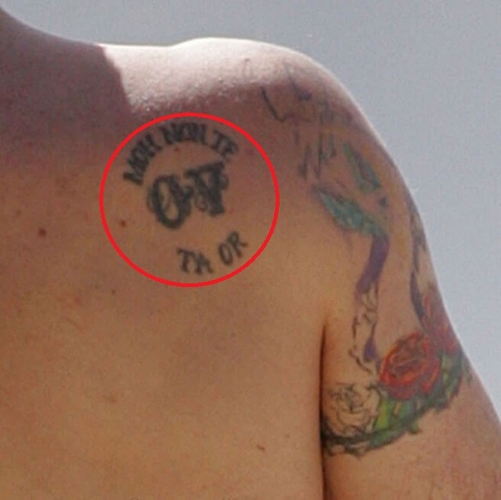 Ben Affleck's Ov Tattoo