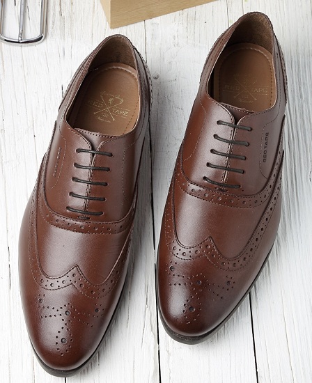 Red Tape Brown Oxford Shoes