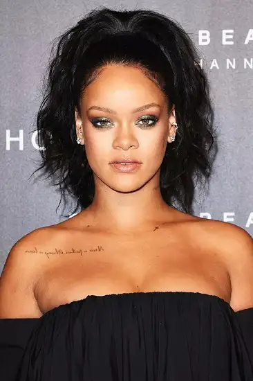 Rihannas latest hairstyle proves that shes the ultimate beauty rebel   Vogue India