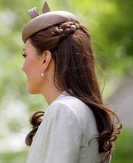 Kate Hairdos: 20 Princess Hairstyles Ideas for all Hair Lengths