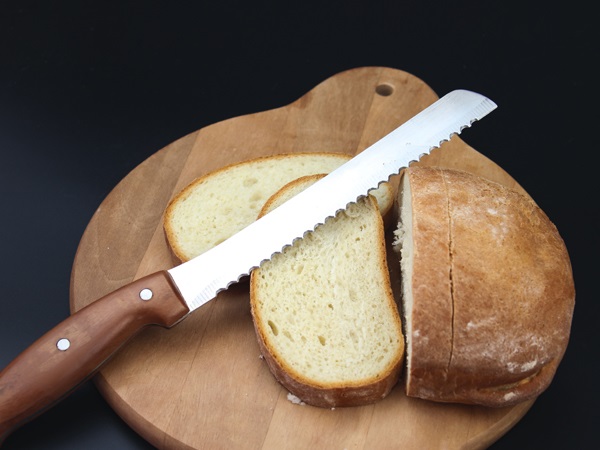 Kinds of Knife-Bread Knife