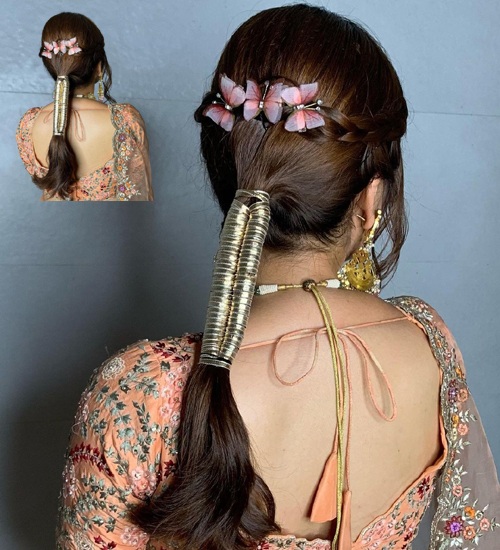 Current Fixation: Glimmering Chand Chotis For A Chic Bridal Hairstyle |  Bridal hairstyle indian wedding, Indian wedding hairstyles, Hair styles