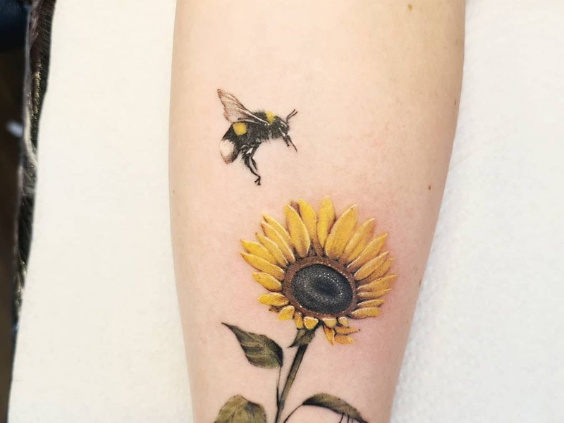Bee Tattoo Design
