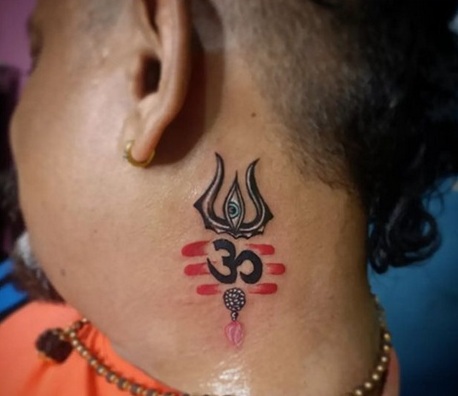 Mahadevtrishul Tattoo On Neck