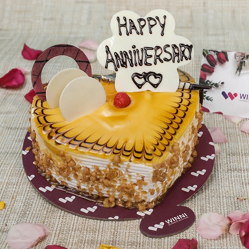 Delicious Heart Shape Butterscotch Cake | Butterscotch Birthday Cake Images