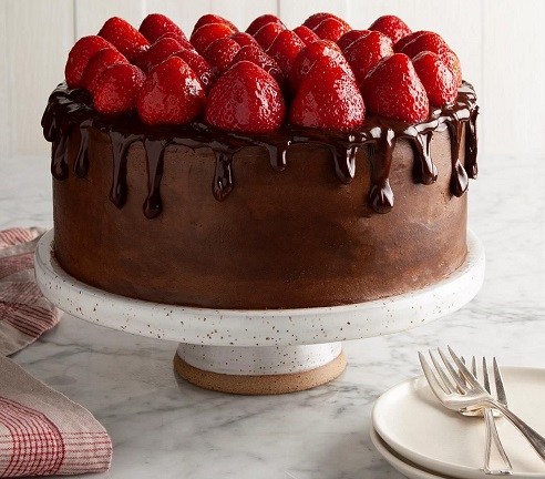 strawberry shape cake design 