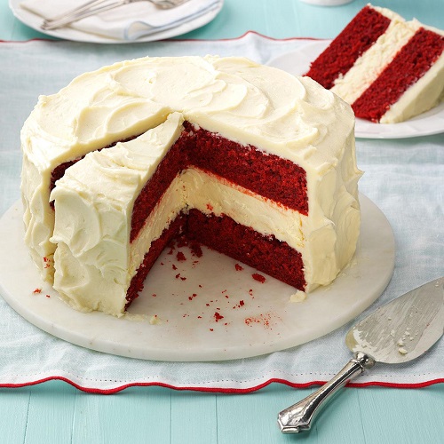 red velvet cake simple design 
