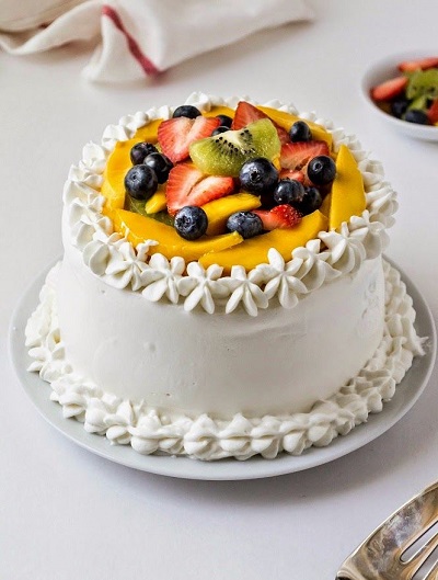 Send Online half kg fruit cake Order Delivery | flowercakengifts-sonthuy.vn