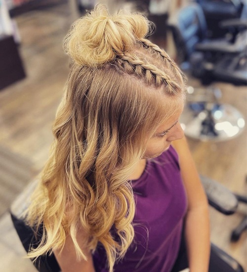 40 Easy Summer Hairstyles to Try in 2022 - PureWow