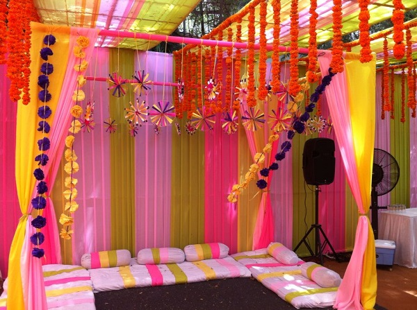 148 Mehndi Stage Stock Photos - Free & Royalty-Free Stock Photos from  Dreamstime