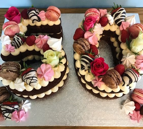 modern 50th birthday cakes 