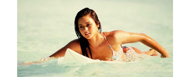 Hot Surfer Alessa Quizon