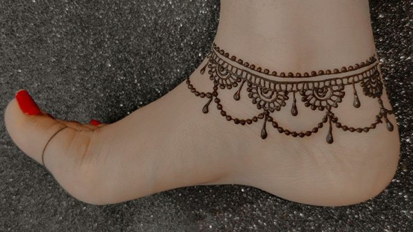 Inventive Anklet Henna