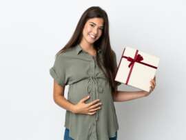 8 Practical and Useful Gifts for Pregnant Women