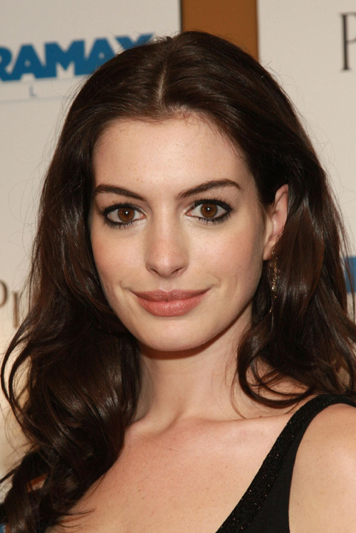Anne Hathaway Longest Eyes