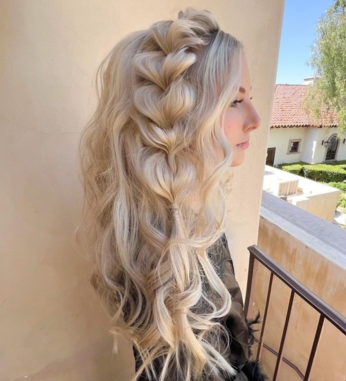 Long Blonde Hairstyles 12