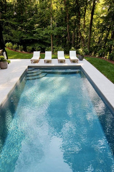 Discovering Tranquility in the Above Pool Design