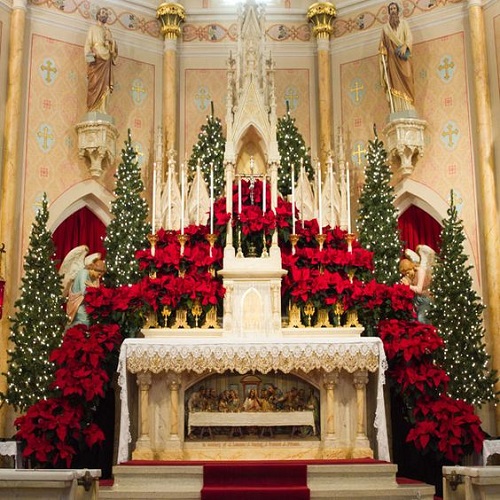 Christmas Church Decoration Ideas