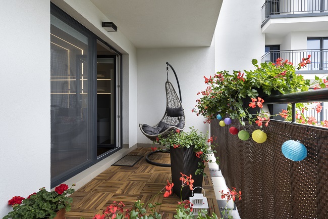 DIY-balcony-decor-1