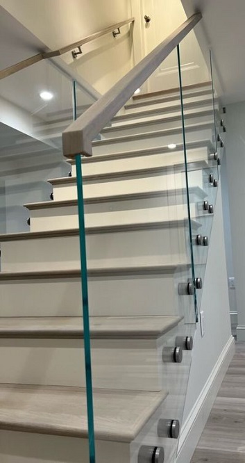 Glass Railing Design For Stairs