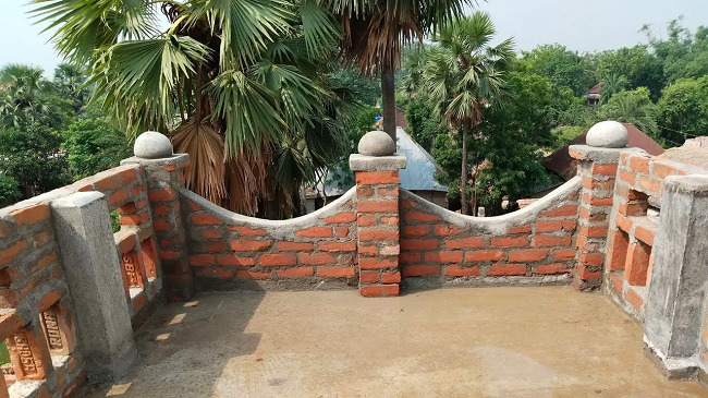 Parapet Wall Design In Village