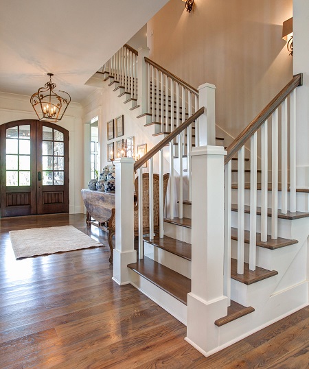 Traditional Stair Railing Design
