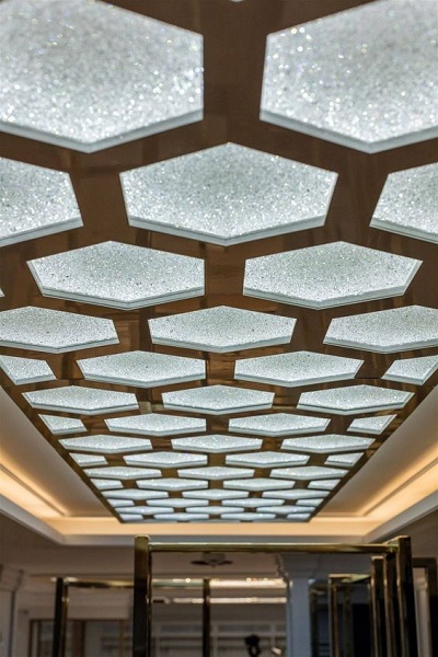 Geometric Lobby Ceiling Design