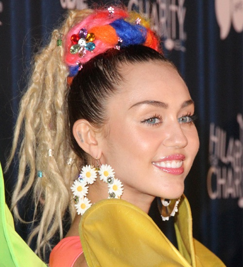 Miley Cyrus Hairstyles 20