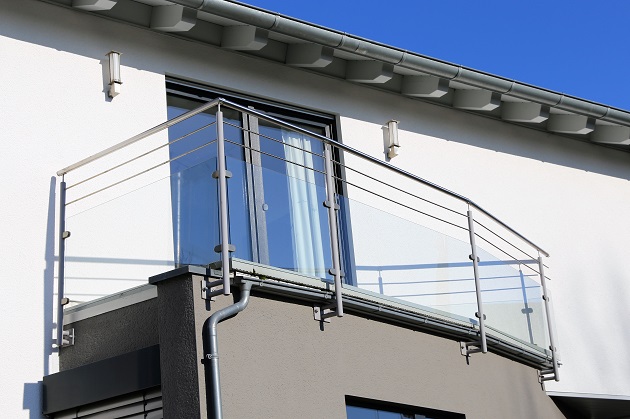 Balcony-Steel-Railing-Design1