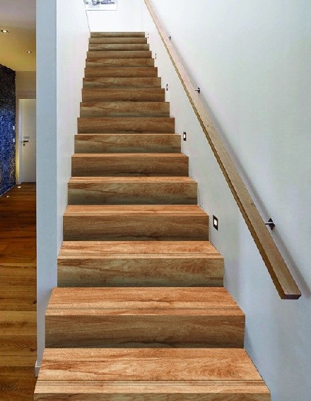 Wooden Tiles Stairs Design