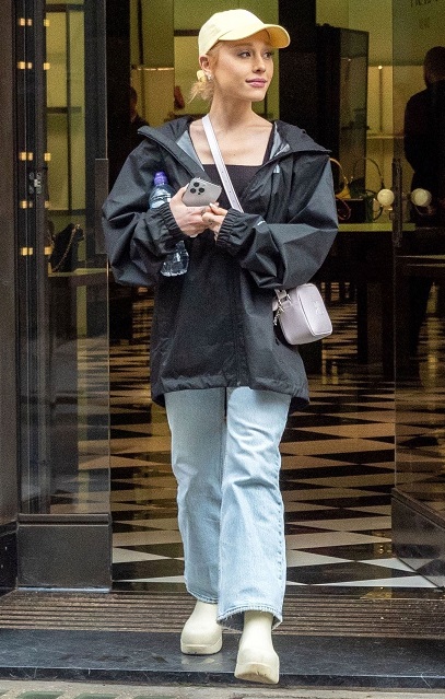 Ariana Grande Spotted In London