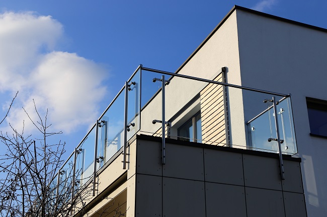 Balcony-Glass-Railing-Design11