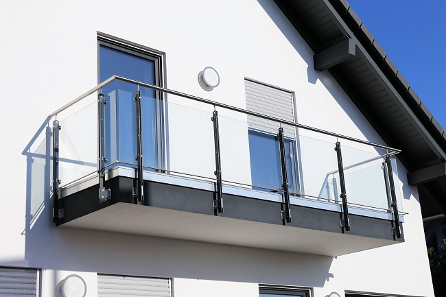 Balcony-Glass-Railing-Design12