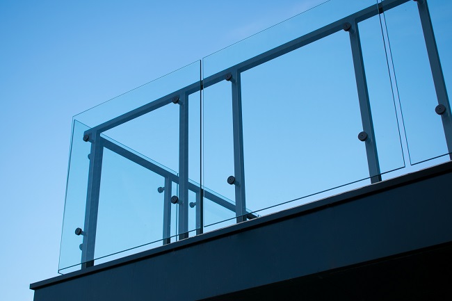 Balcony-Glass-Railing-Design2