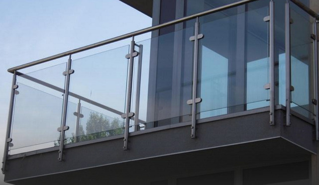 Best Glass Railing Design For Balcony
