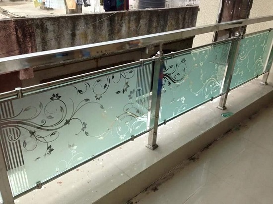 Designer Balcony Glass Railing