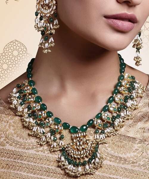 Emerald Kundan Necklace For Parties
