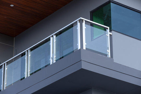 Simple Glass Railing Design For Balcony