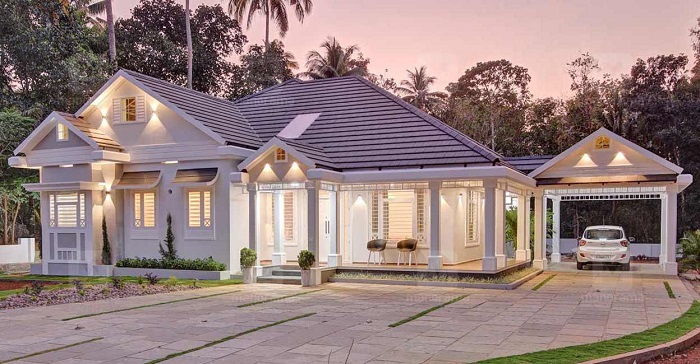 Colonial Style House Kerala