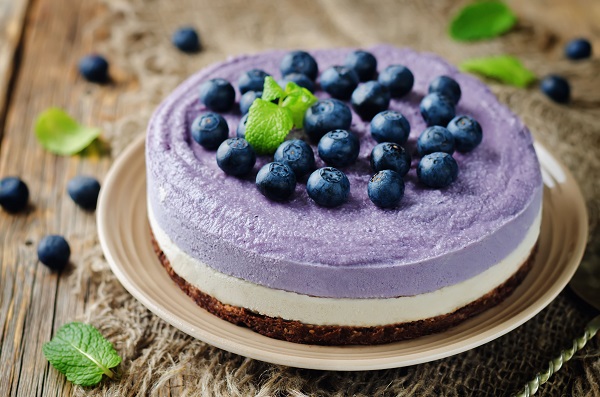 Blueberry-Flavour-Cake-1