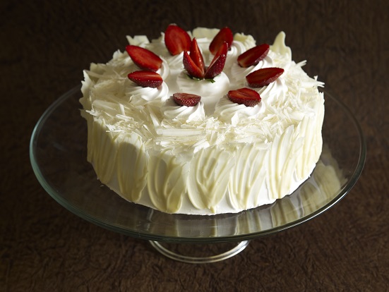 White-Forest-Flavour-Cake