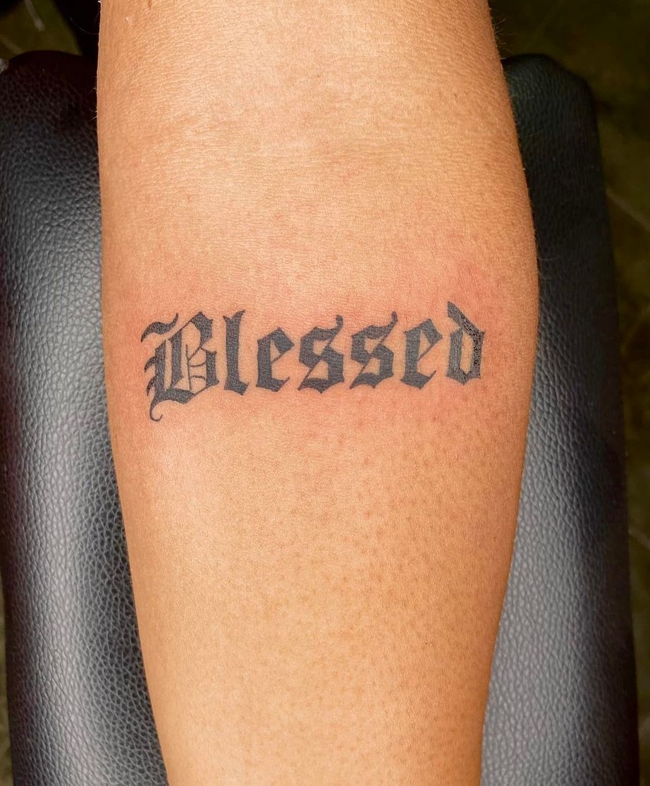 Tattoo Words: Meaningful and Powerful Phrases to Ink on Your Skin - ESLBUZZ
