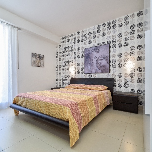 Elegant Bedroom Wall Tiles With Patterns