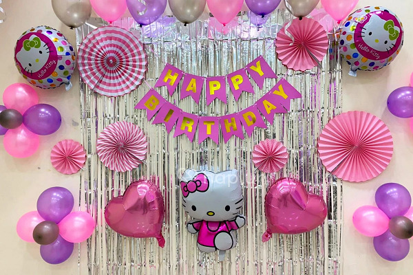 Hello Kitty Birthday Party Decorations