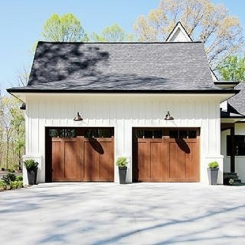 House-style Garage Gate Design